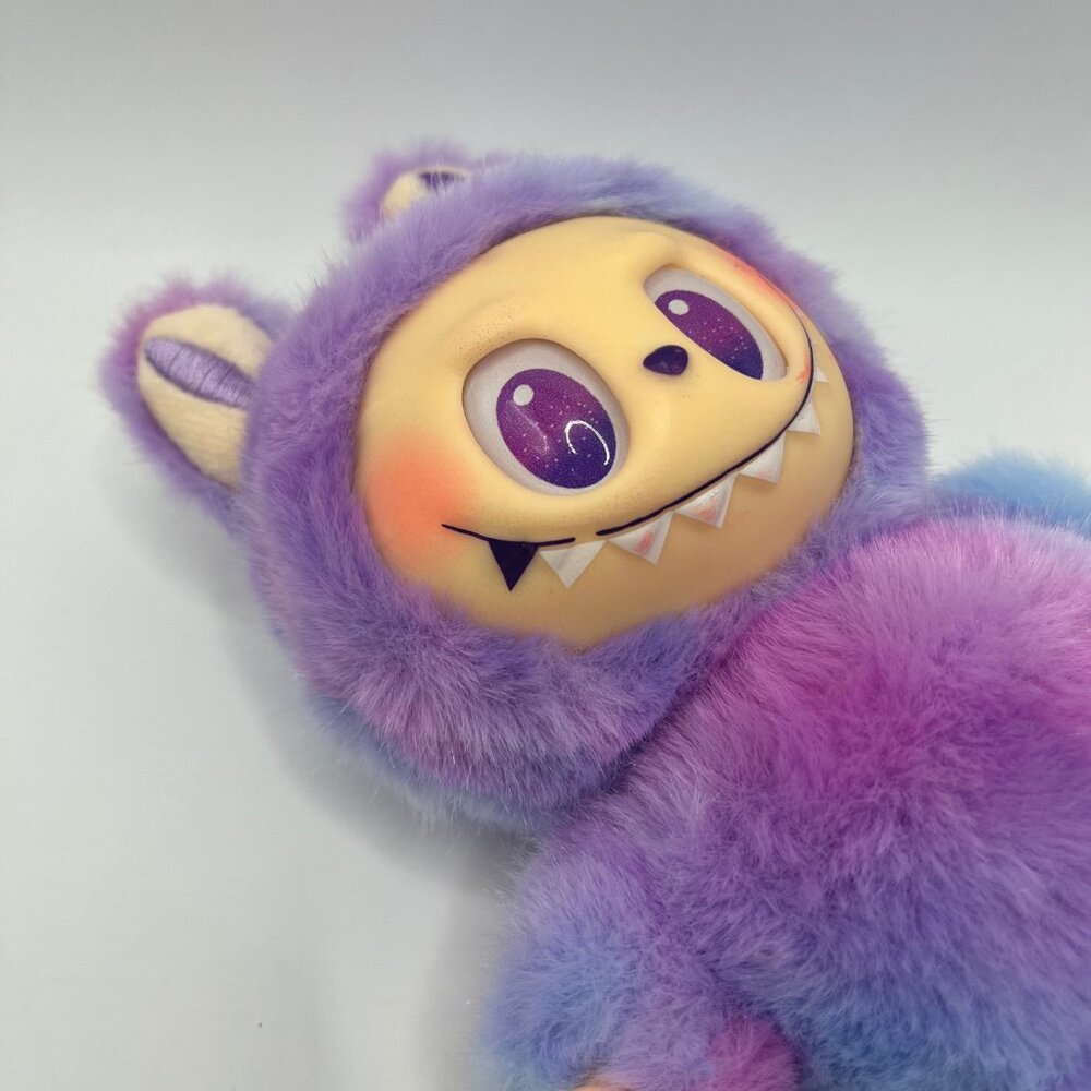 New&Opened Pop Mart Labubu The Monsters Big Into Energy Vinyl Plush - Picture 4 of 4